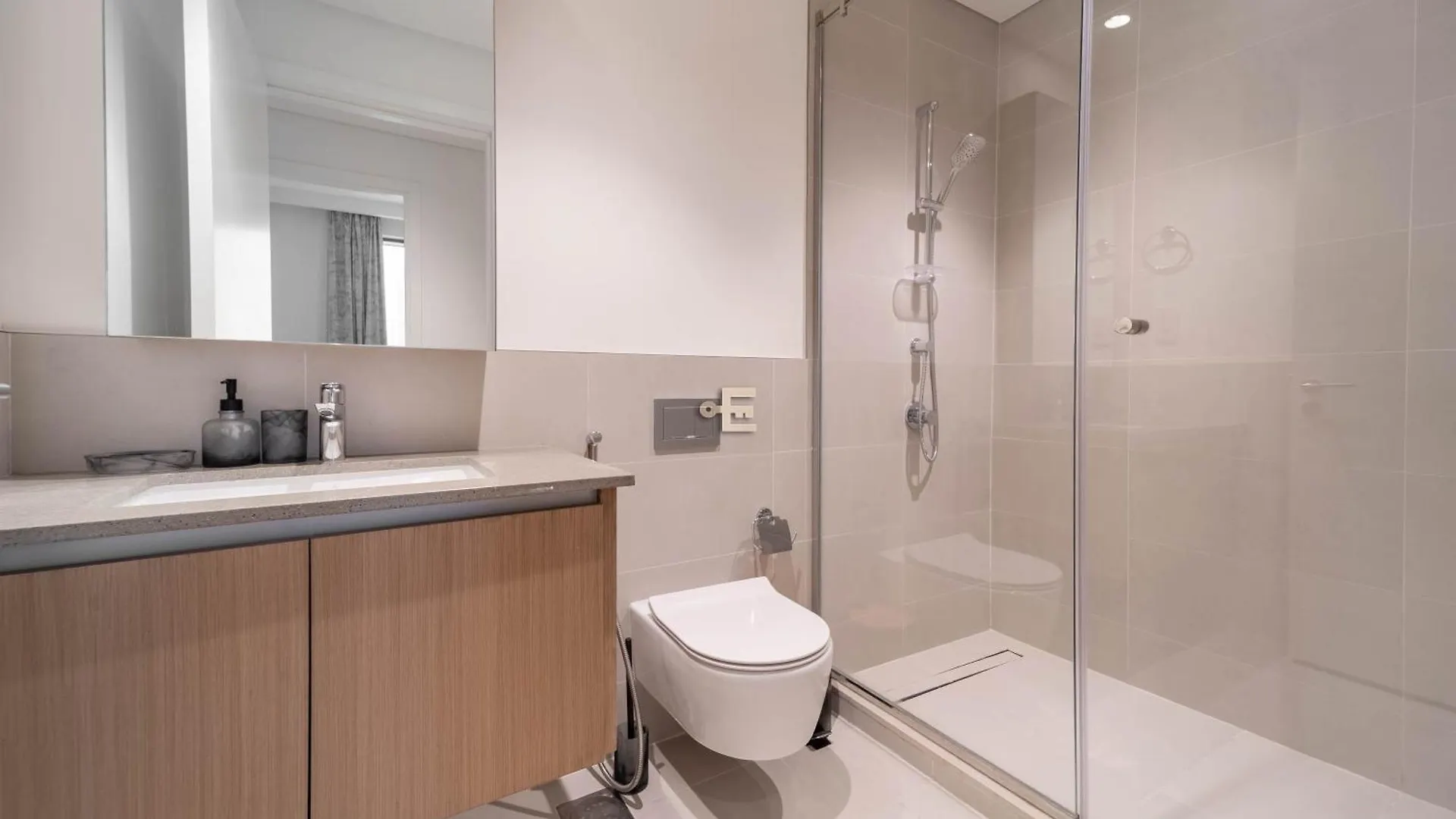1-Bedroom Apartment In Summer At Creek Beach Dubai