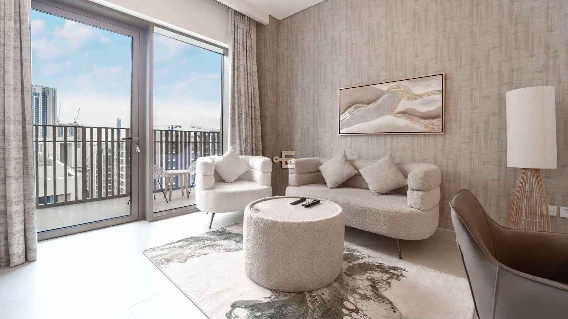 1-Bedroom Apartment In Summer At Creek Beach Dubai